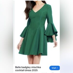 Badgley Mischka Green Ruffled Bell Sleeve Cocktail Dress